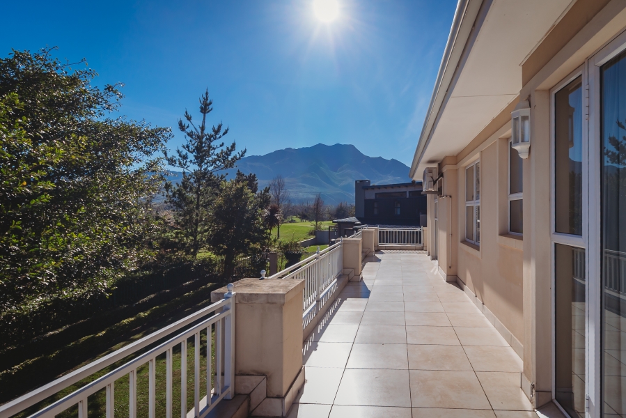 4 Bedroom Property for Sale in King George Park Western Cape